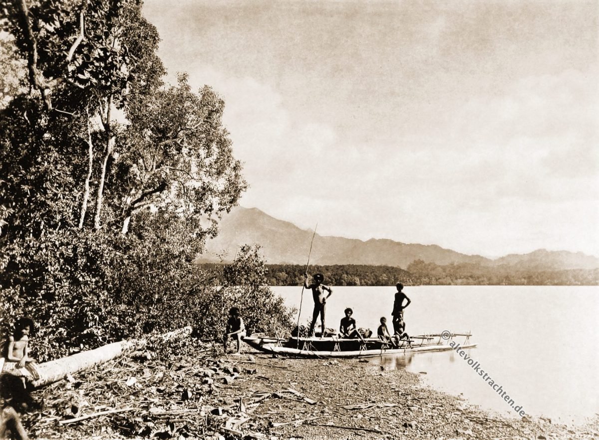 Bertha, Lagoon, Boating, mountains, natives, dress, Papuasia, Papua New Guinea, J. W. Lindt,