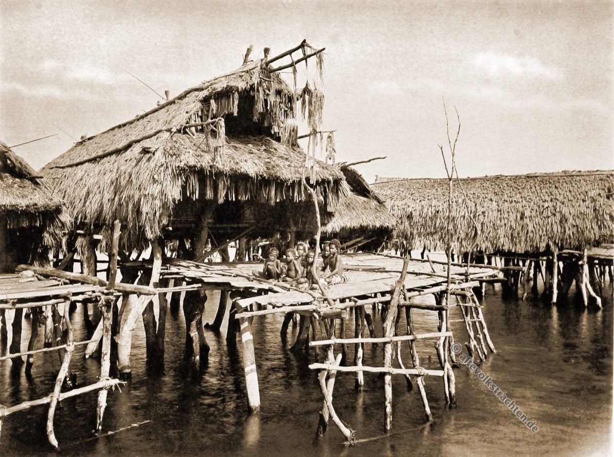 Tupuselei, Chiefs house, Papuasia, Papua New Guinea, J. W. Lindt