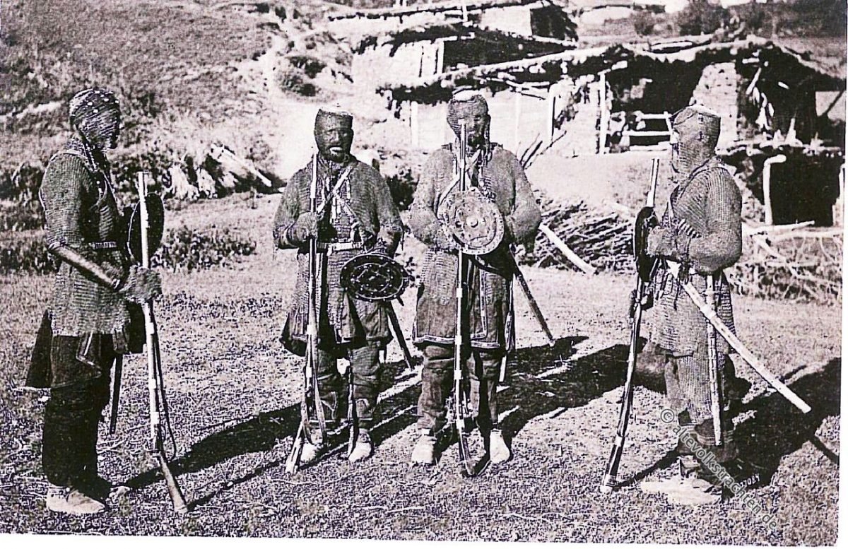 Chewsuren in Rüstung. Chewsuren, Kaukasus, Georgien, Trachten, Krieger